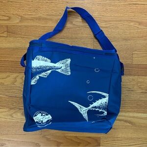 Reusable Insulated Bag Medium Blue Fish Detail “Smarter School of Fish” Tote New